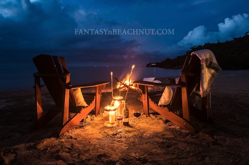 Villa FANTASY - ON PRIVATE BEACH IN A GATED COMMUNITY