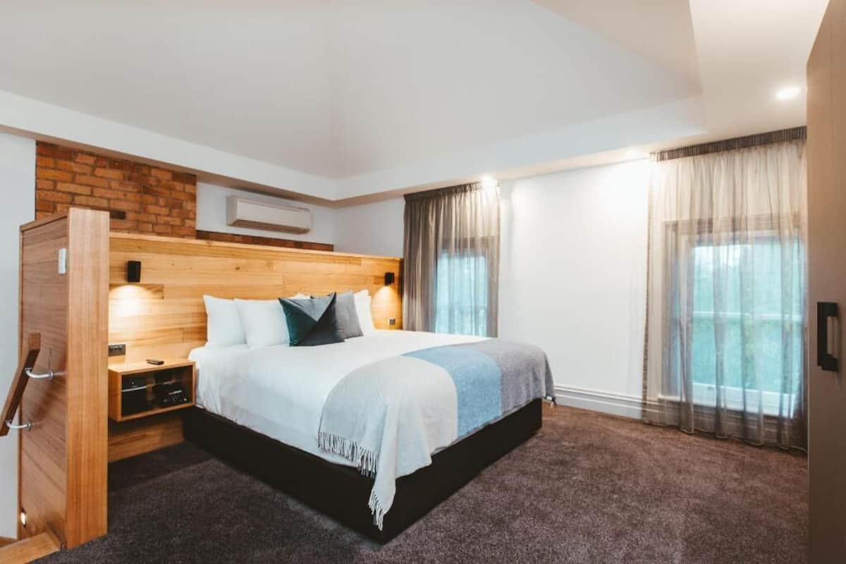 Premium bedding, minibar, in-room safe, individually decorated