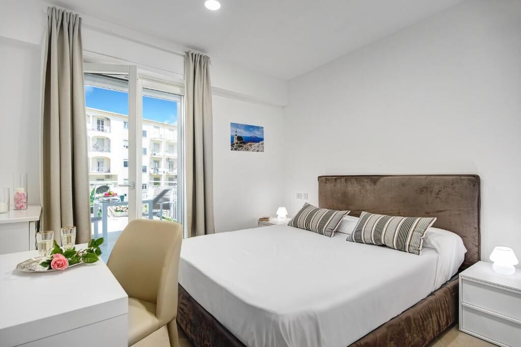 1 bedroom, desk, soundproofing, iron/ironing board