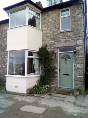 Exterior detail - Purbeck cottage near Swanage & Studland - views of Corfe and I of Wight (Langton Matravers)