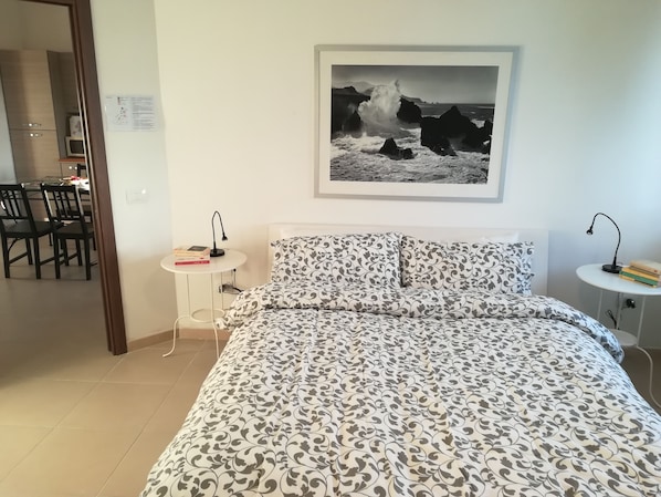 1 bedroom, iron/ironing board, WiFi, bed sheets