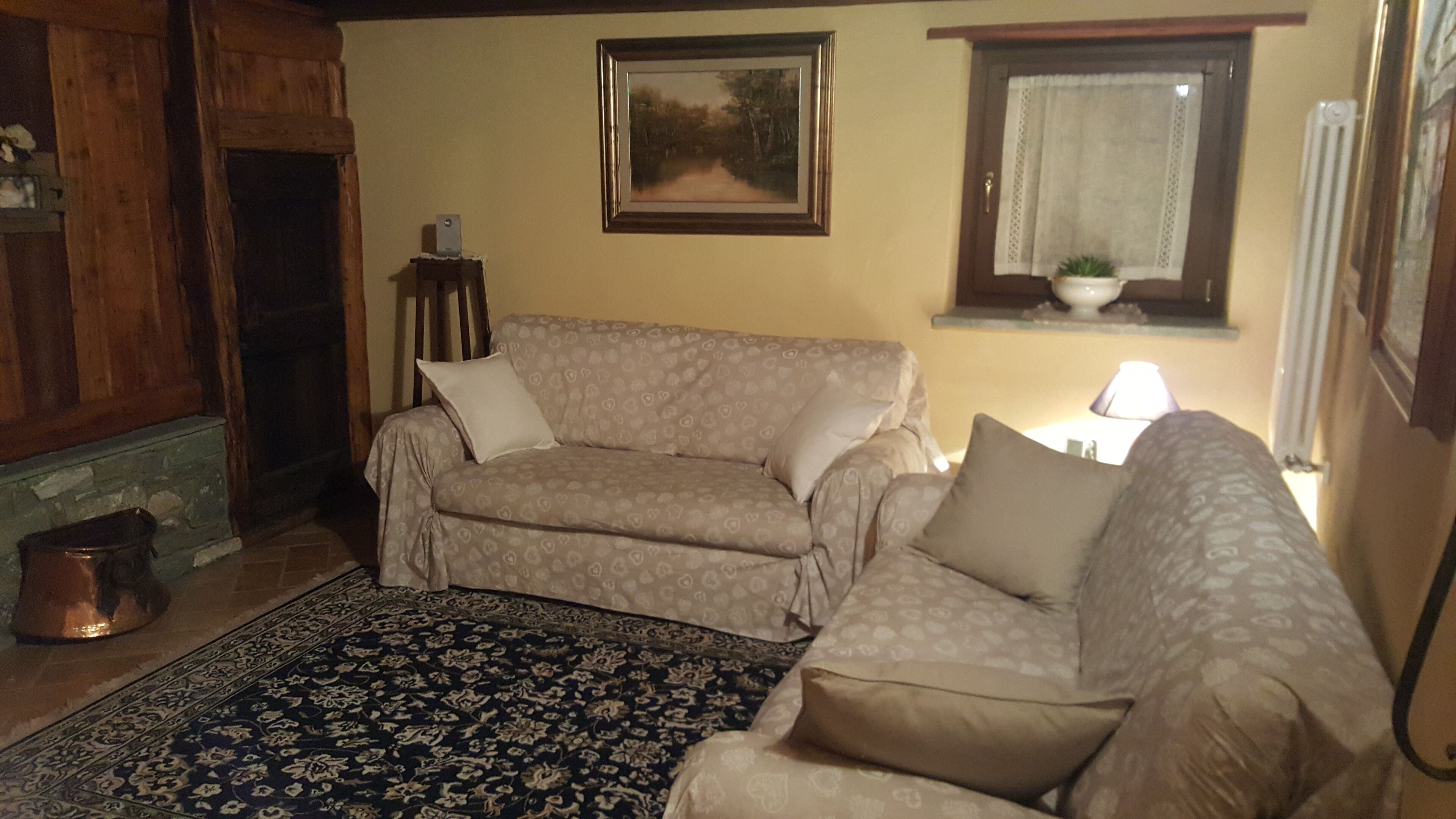 Smart-TV, Kamin, DVD-Player, Videothek