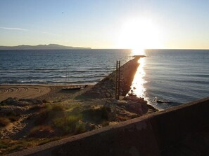 Beach nearby - Magnificent apartment in L'Escala  in a beautiful residence  swimming pool (L'Escala)