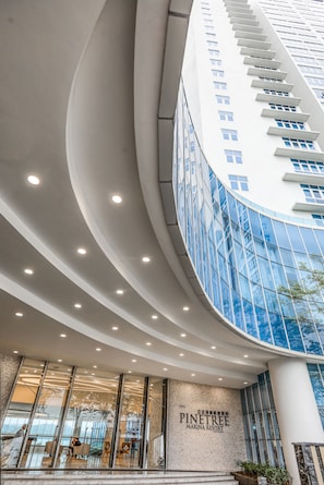 Interior entrance - Pinetree Marina Resort (Iskandar Puteri)