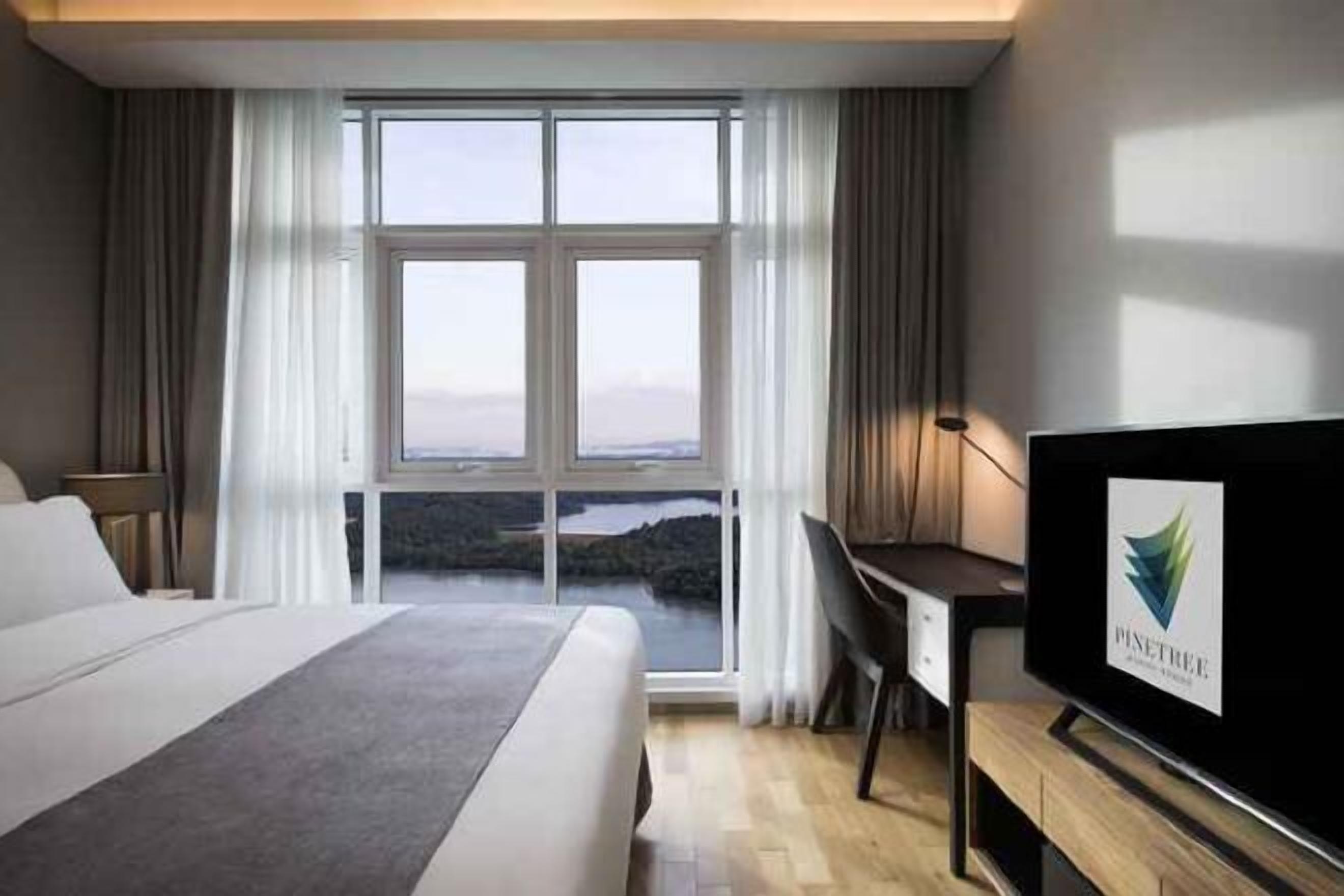 In-room safe, desk, blackout drapes, soundproofing