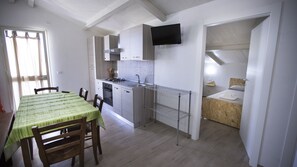 2 camere, accesso a Internet, lenzuola