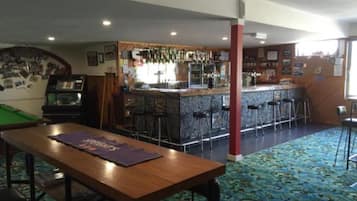 بار (في المنشاة)