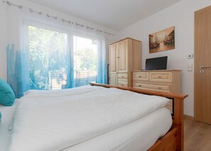 1 Schlafzimmer, Reisekinderbett, WLAN, Rollstuhlgeeignet
