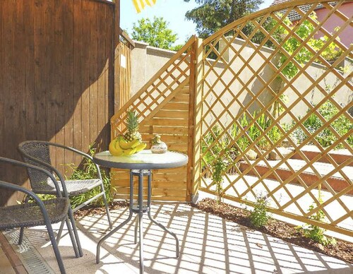 Ferienwohnung mit eigener Terrasse