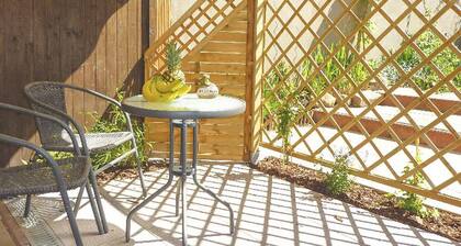 Ferienwohnung mit eigener Terrasse