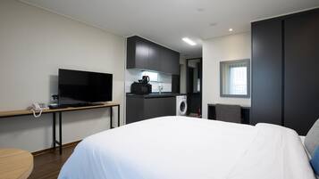 1 bedroom, soundproofing, free WiFi, bed sheets