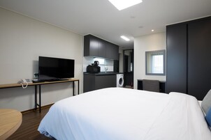 Sistema de insonorización, wifi gratis y ropa de cama 