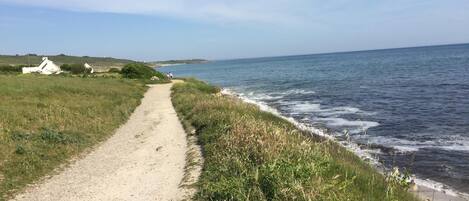 Platja a a prop