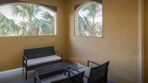 Property grounds - Avalon Palm, 2 Bed 2 Bath Clearwater Vacation Condo. (Clearwater)