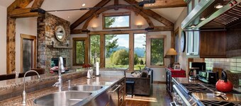 Verblijf in Teton Manor | Prachtig uitzicht op de Teton-bergen! Kortingen op 7+ dagen |