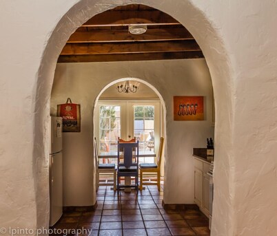Charming Adobe One Block from the Mesilla Plaza