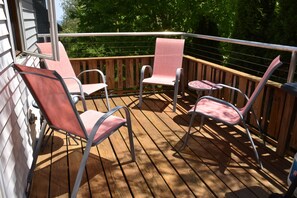 Property grounds - Beaches, Boating, Cool Ocean Breezes, Trails & Incredible Views! Max 2 people. (Harpswell)