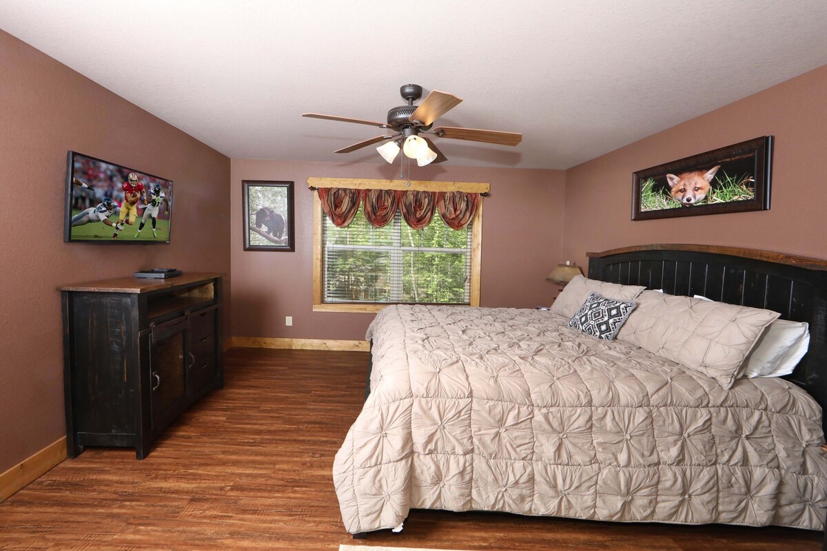 Photo 79 of Private indoor pool, New Resort Pool, Plus over $600 Free Attractions per day.