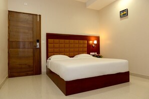 Phòng đôi Executive, 1 phòng ngủ, hút thuốc | Bộ đồ giường cao cấp, két bảo mật tại phòng, bàn 