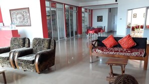 Lobby - V Resorts Highwinds Lakeside (West Jaintia Hills)