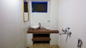 Deluxe Cottage | Bathroom | Shower, free toiletries - V Resorts Sikhiri Manas (Barnagar)