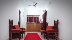 Meja sambut tetamu