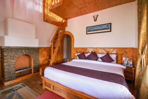 Rollaway beds, free WiFi - V Resorts Green Village Jageshwar (Bhanauli)