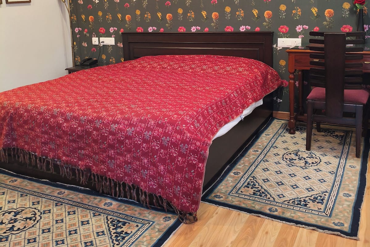 Classic Room, Garden View | In-room safe, desk, laptop workspace, free WiFi