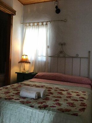 Soundproofing, rollaway beds, free WiFi, bed sheets - Rural Rocío (Almonte)