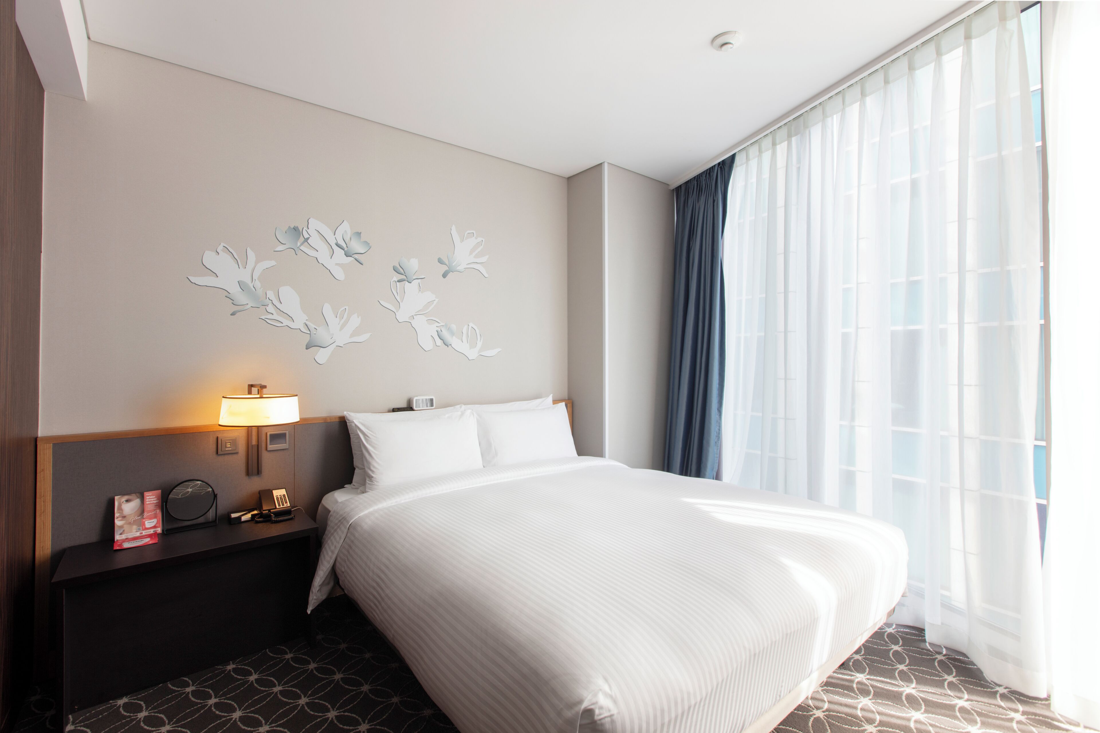 Run of House (Random assign upon check-in) - Not included parking | Sengetøy av topp kvalitet, dundyner, safe på rommet og blendingsgardiner