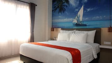 Deluxe Room | In-room safe, desk, soundproofing, free WiFi