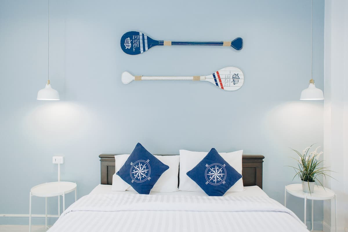 Quarto standard | Cofres nos quartos, Wi-Fi de cortesia