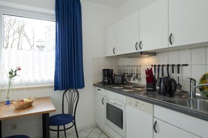 Apartment, 2 Bedrooms, Balcony, Ocean View (#20) | Private kitchen | Full-size fridge, microwave, oven, stovetop