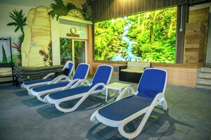 Sauna, hot stone massages, body wraps, body scrubs, facials