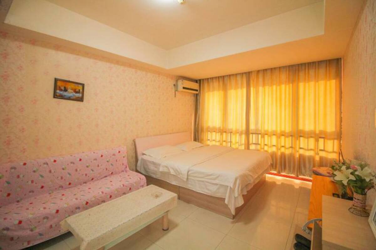 Standard-Doppelzimmer | Schreibtisch, Verdunkelungsvorhänge, kostenloses WLAN