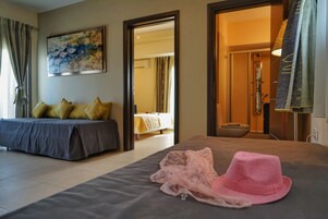 Junior Suite, Partial Sea View | Soundproofing, free cribs/infant beds, free WiFi, bed sheets