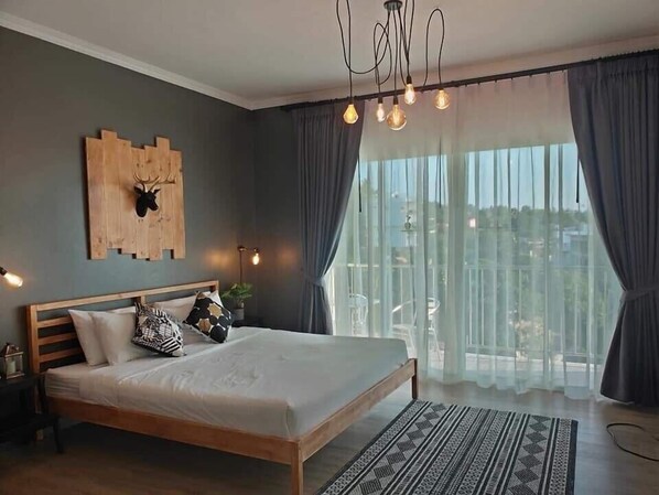 Superior Double Room, Sea View | In-room safe, blackout drapes, free WiFi - Thira House (Karon)