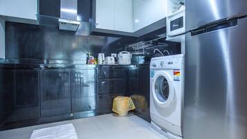 Two Bedrooms Apartment  | Private kitchen | Fridge, microwave, stovetop, electric kettle