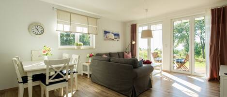 Lägenhet - 2 sovrum - terrass - havsutsikt (#5) | Vardagsrum | Platt-tv