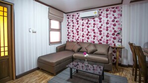 2 Bedrooms House | Zona de estar