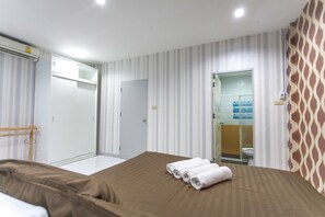 3 Bedrooms House  | 3 bedrooms, iron/ironing board, free WiFi - Bang Pu House Close by The Beach (Samut Prakan)