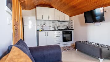 Family Apartment | 2 bedrooms, desk, laptop workspace, soundproofing