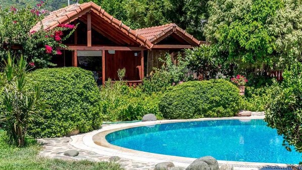 Outdoor pool - Palmetto Resort Hotel (Marmaris)
