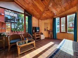 1 bedroom, minibar, in-room safe, desk