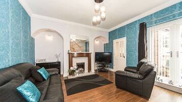 2 bedrooms, premium bedding, memory foam beds, individually furnished