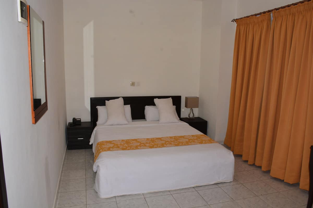Double Room | Desk, blackout drapes, soundproofing, cribs (surcharge)