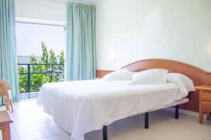 Blackout curtains, rollaway beds, free WiFi, bed sheets