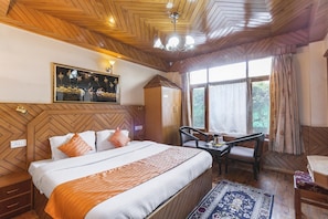 1 bedroom, desk, rollaway beds, free WiFi