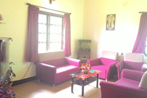 Lobby lounge - GuestHouser 3 BHK Cottage 11bf (Vanur)