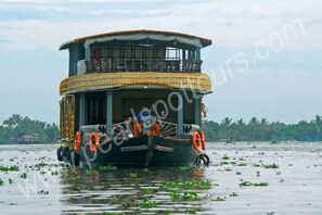 Front of property - GuestHouser 3 BHK Houseboat 147b (Ambalapuzha)
